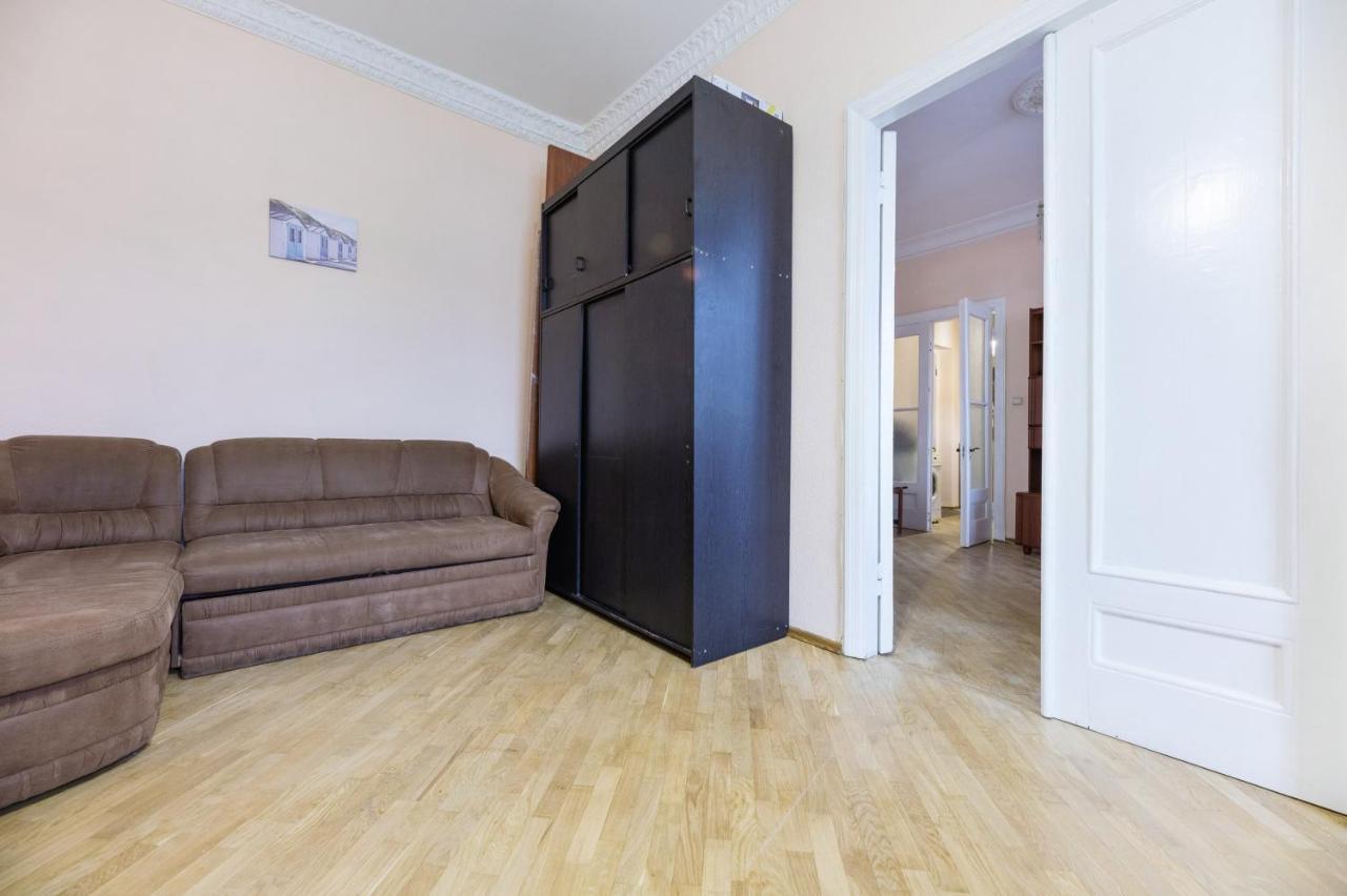 Apartment With Lovely View Kiev Exterior foto
